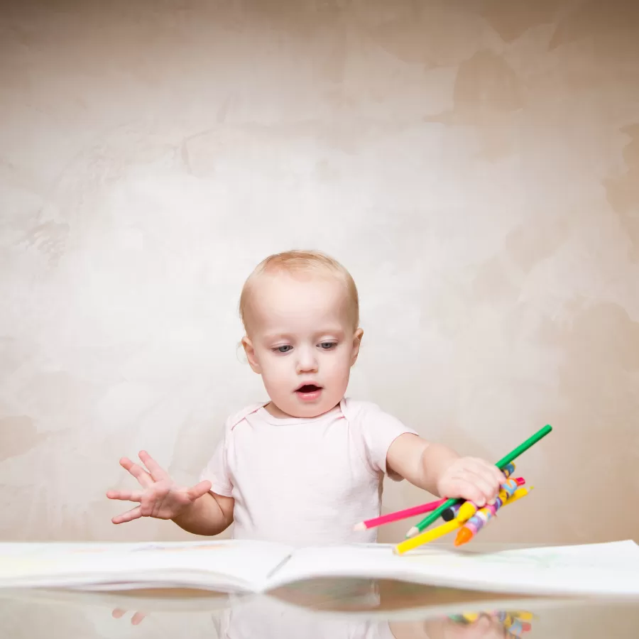 Đừng nghĩ bé còn nhỏ! Trẻ 3 tháng đã bắt đầu học hỏi thế giới theo cách này